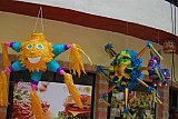 Mamas in PV Do It Again With The Event Pi&ntilde;atas de Luz