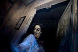 Calif. theme park Knott's Berry Farm under fire for Day of the Dead-themed haunted house