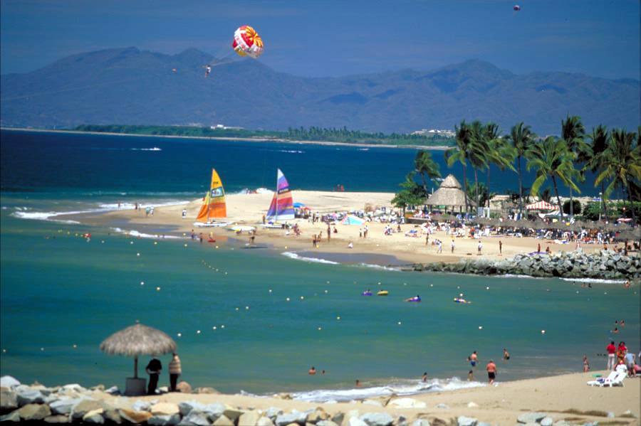 puerto-vallarta-Beach 1