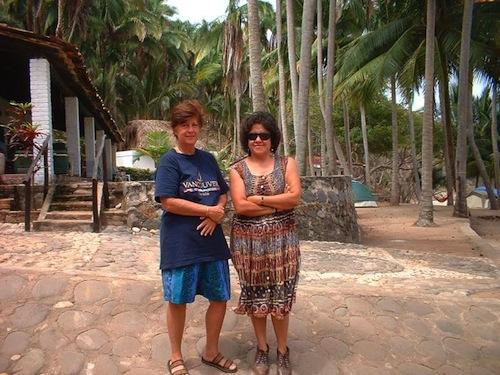 07-Vicky-and-a-family-member