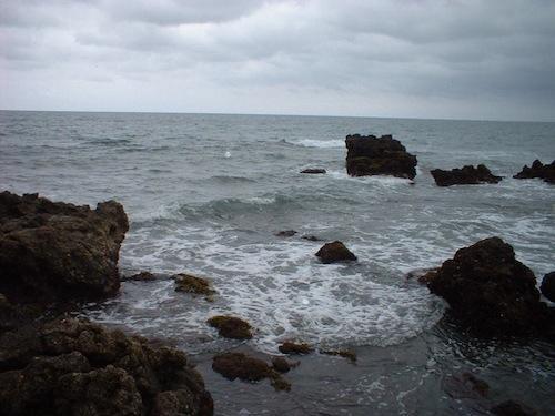 23-An-old-lava-flow-that-ends-in-the-sea1