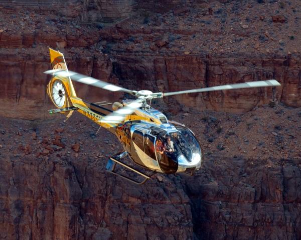aaaaaaMAIN Courtesy Sundance Helicopters sm