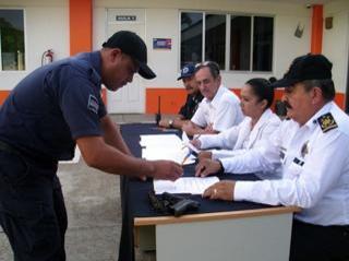 police-training-of-900-officers5
