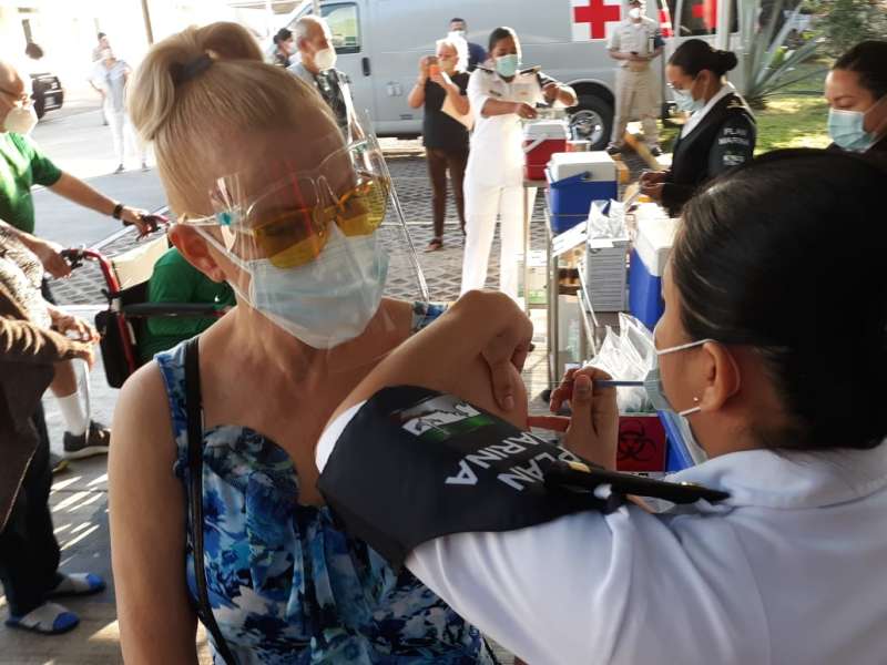 Puerto Vallarta Naval Zone Hospital Successfully Carried Out the Application of the Pfizer Vaccine 