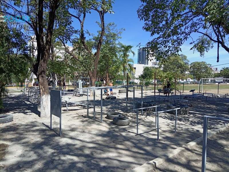 Calisthenics In Puerto Vallarta.