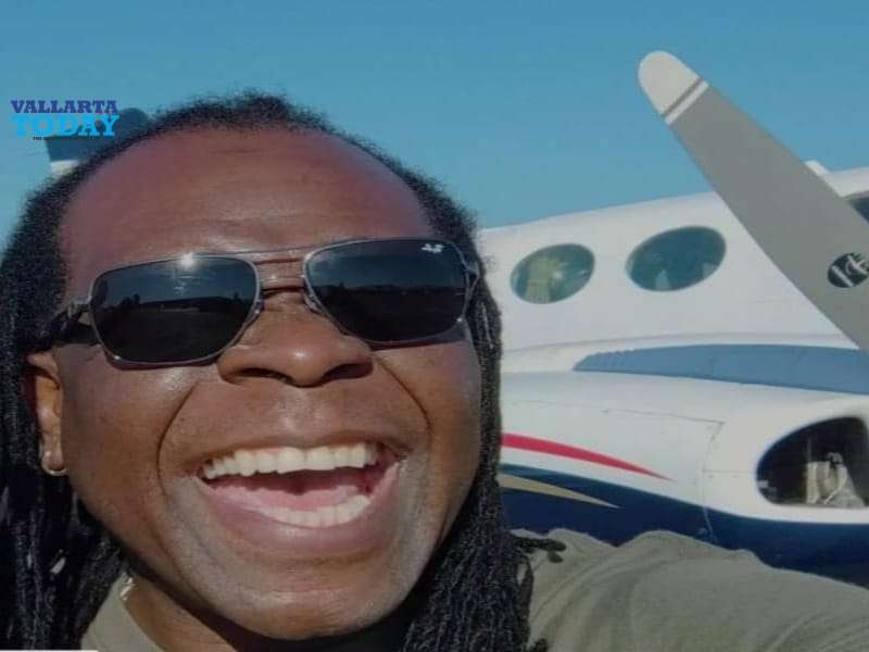 Kass Smith, embajador de músicos voladores