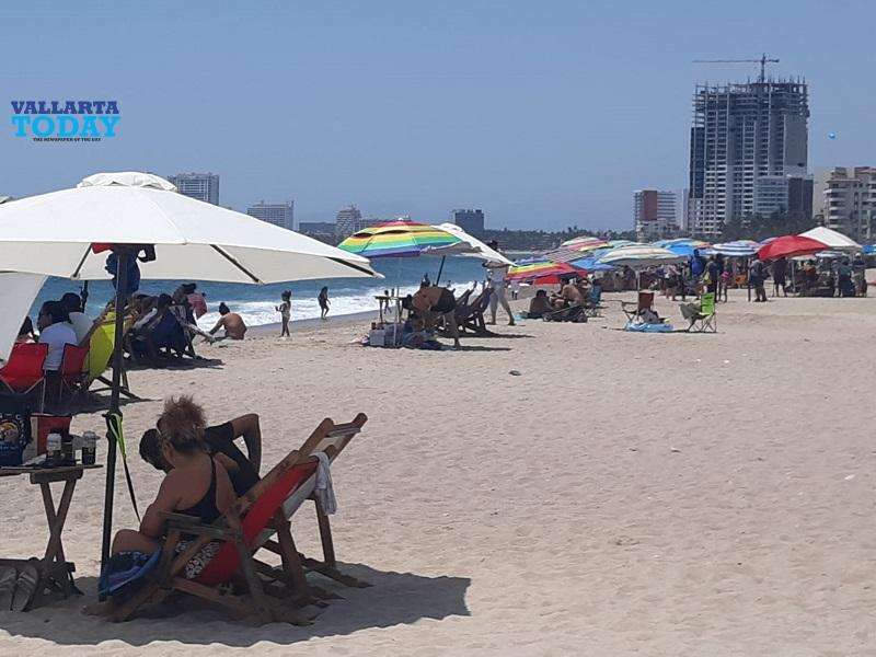 Convocan a recoger plásticos en playas