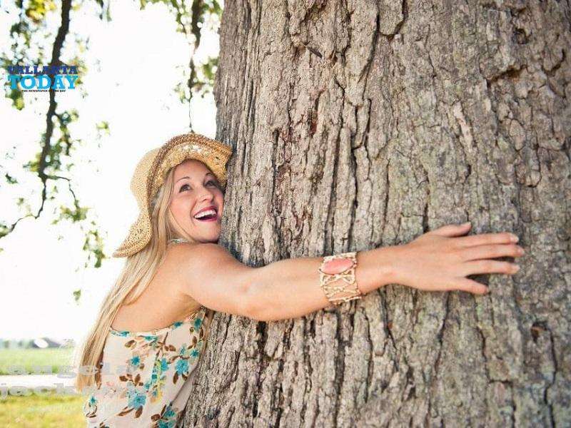 Interview With 'Loba Art': Megan Wolf's Journey From The Circle Of Life To The Four Elements