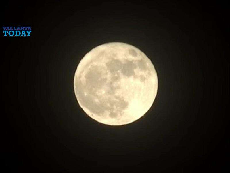 Lunas Of August