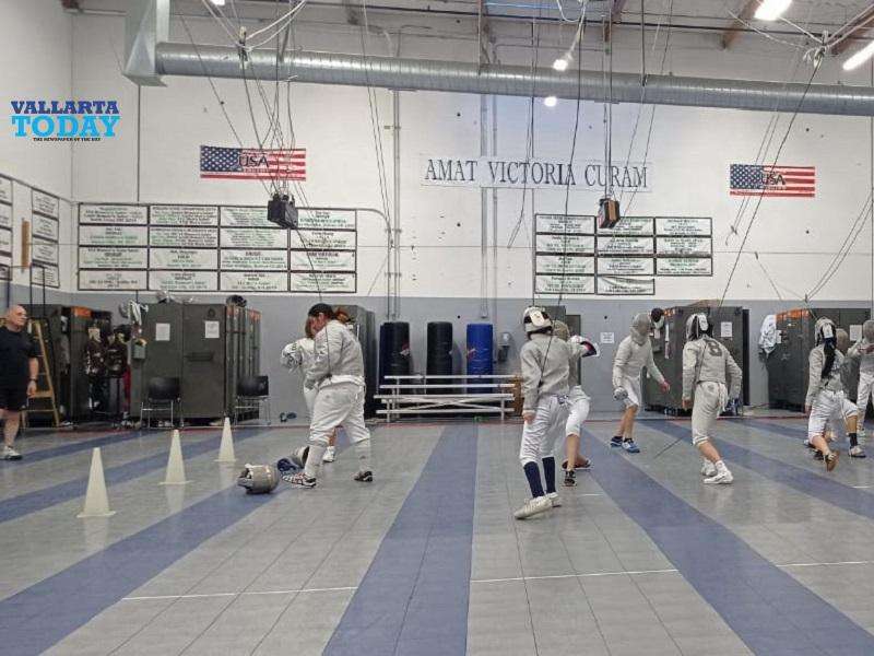 The Puerto Vallarta Fencing Team Breaks Boundaries