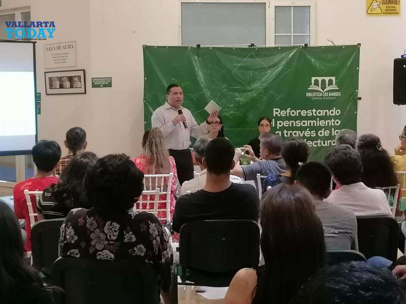 Mel R. Bravo At Los Mangos Library.