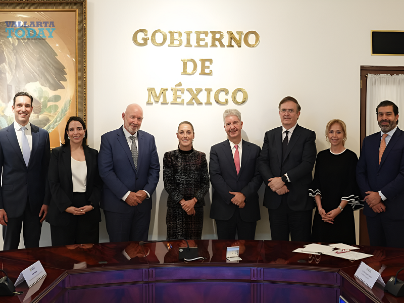 Presidente mexicano anuncia inversión de mil millones de dólares en Nestlé.