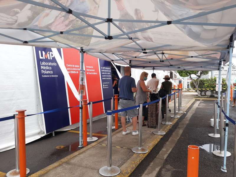 Pruebas rápidas de Covid en el aeropuerto