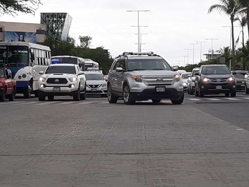 Bus Drivers Blockaded the City for Two Hours 