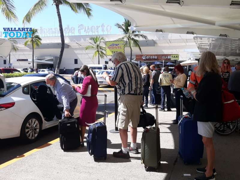 Americans Will Celebrate Christmas In Vallarta 