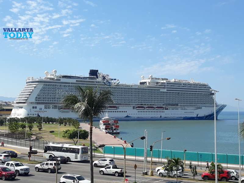 3,493 Passengers Arrive In Vallarta 