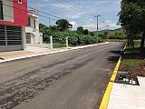 Towards the end of construction of Avenida Lagos del Pais