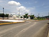 Towards the end of construction of Avenida Lagos del Pais