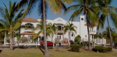 casa-pelicanos-showcase