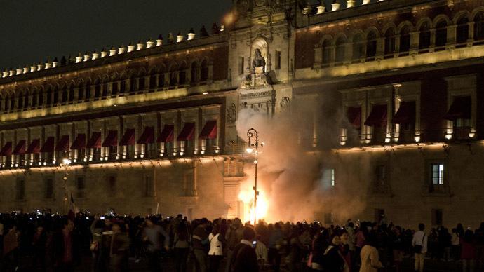riot-killed-students.si