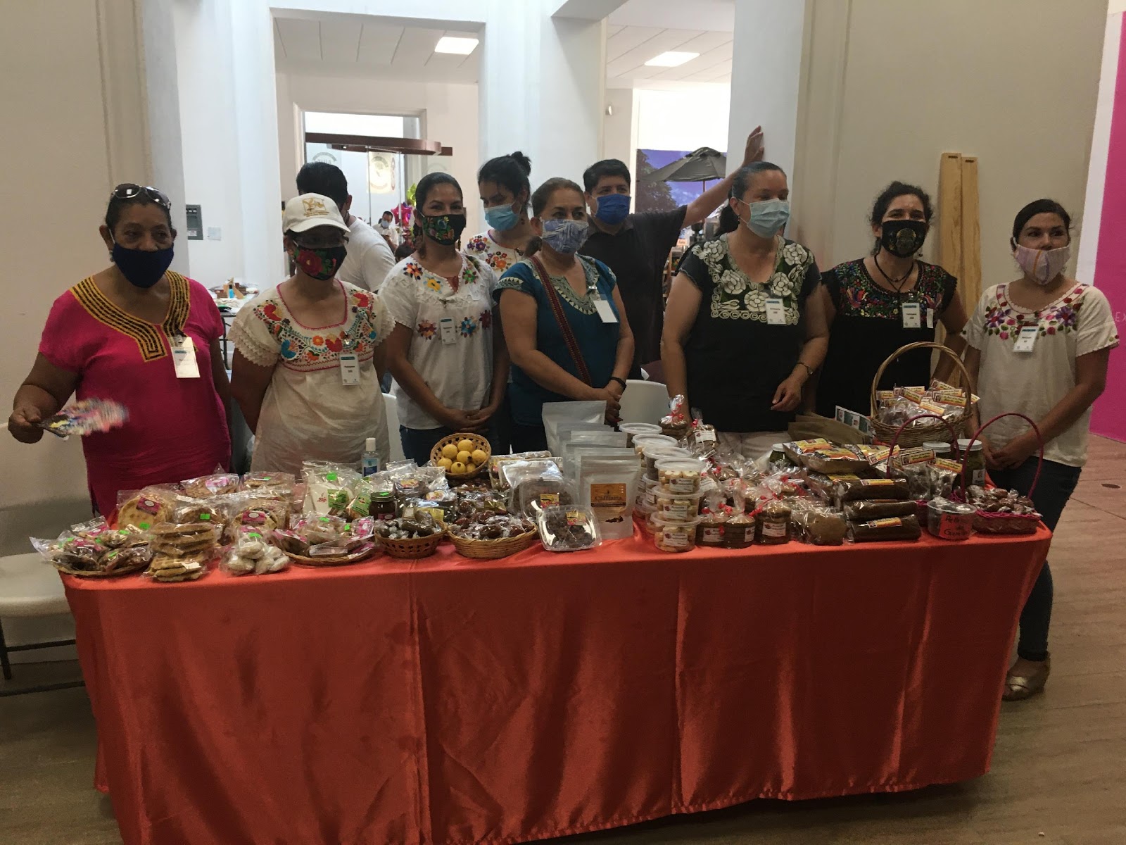 lotsofpeopleandsweets.jpg